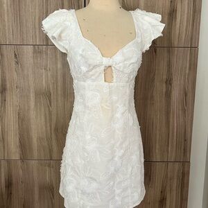 Elegant White Floral Dress